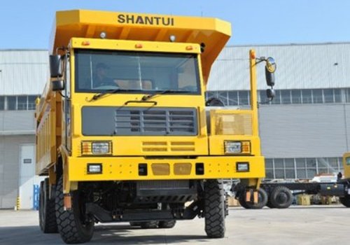 What to Do When Mine Truck Tires Lose Traction?